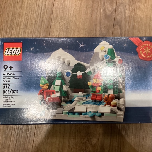 Lego 40564 Winter Elves Scene - RETIRED - Limited Edition Christmas Set New - Picture 2 of 4